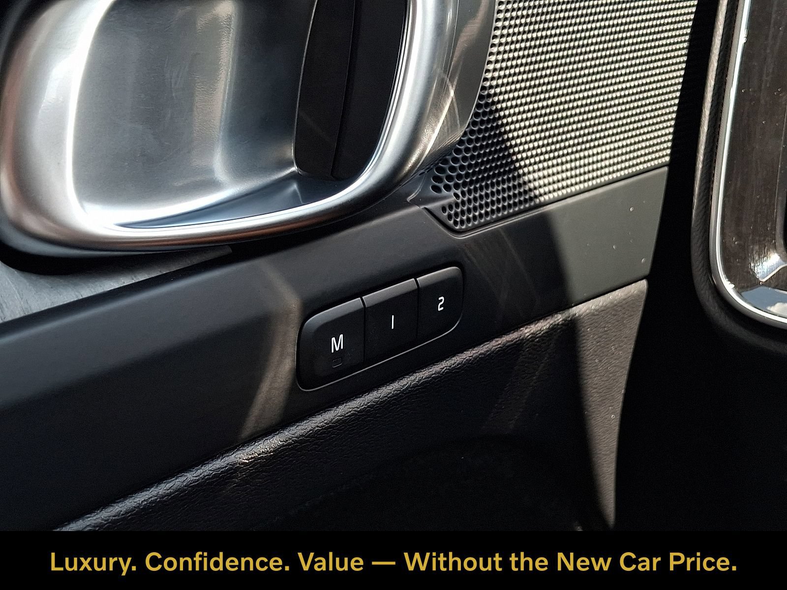 Certified 2026 Volvo XC40 B5 Core w/ Protection Package Premier AWD/4WD image 24
