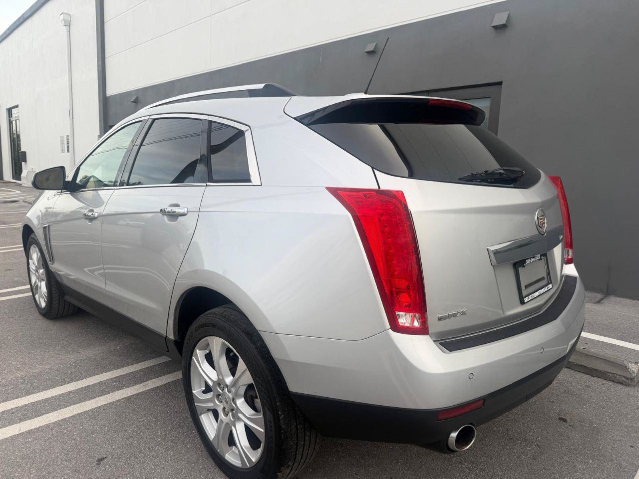 Used 2015 Cadillac SRX Performance FWD image 11