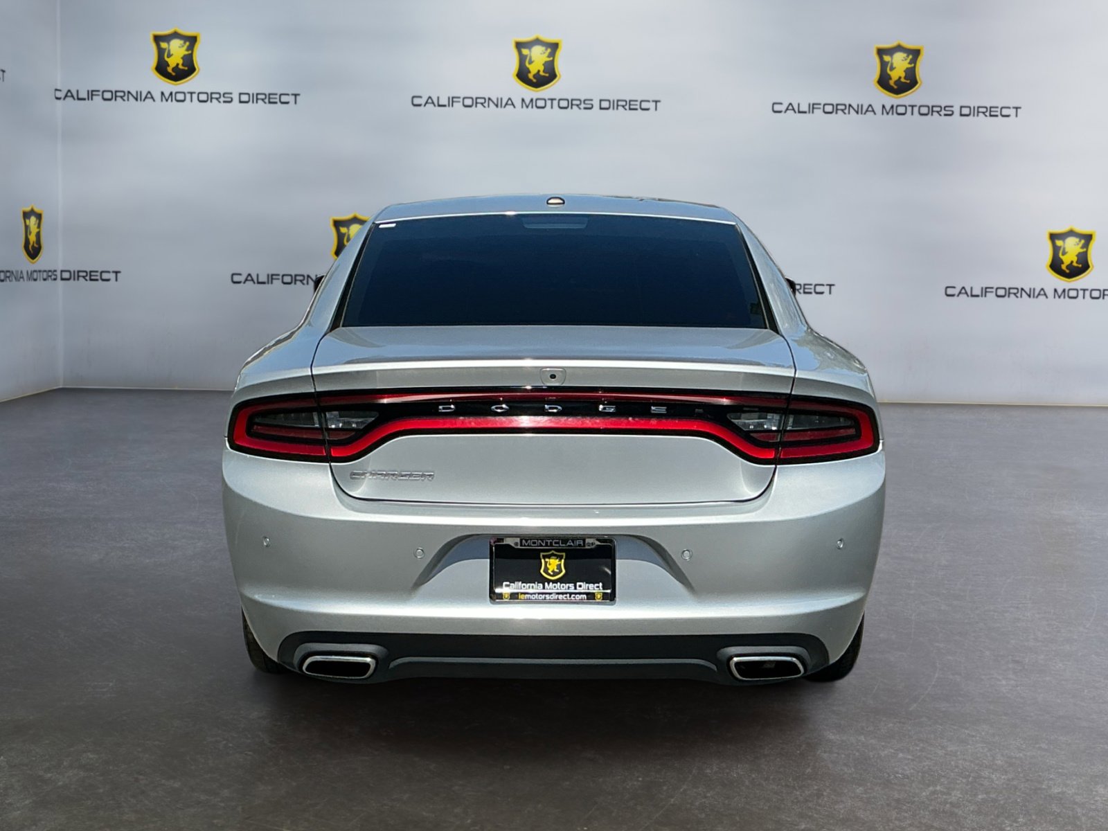 Used 2022 Dodge Charger SXT image 4