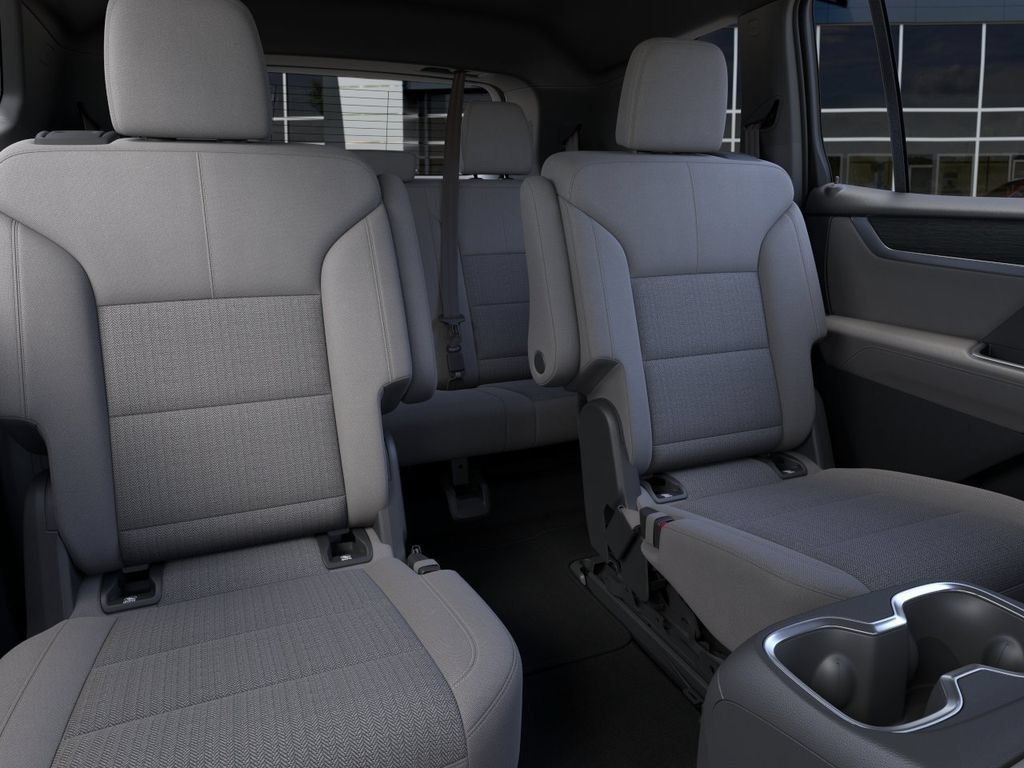 New 2026 GMC Acadia Elevation w/ Black Edition FWD image 17
