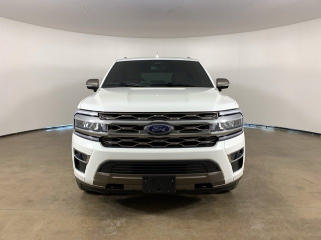 Used 2023 Ford Expedition King Ranch image 3
