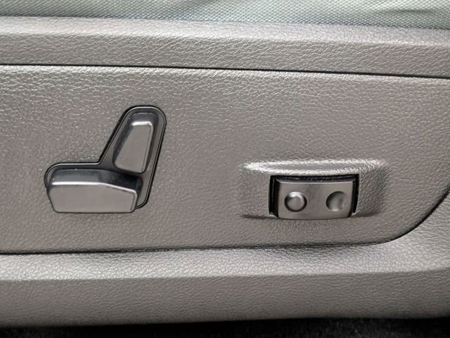 Used 2018 RAM 1500 Big Horn image 13