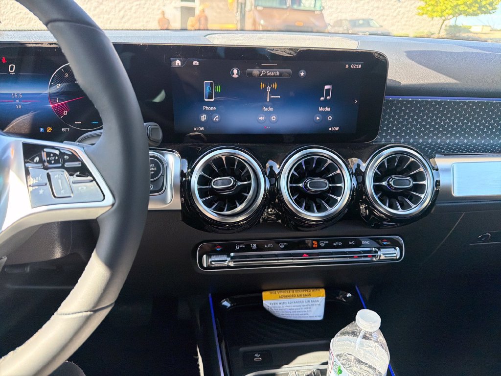 New 2026 Mercedes-Benz GLB 250 4MATIC image 11