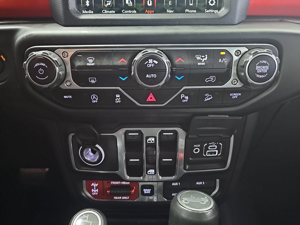 Used 2018 Jeep Wrangler Unlimited Rubicon AWD/4WD image 22