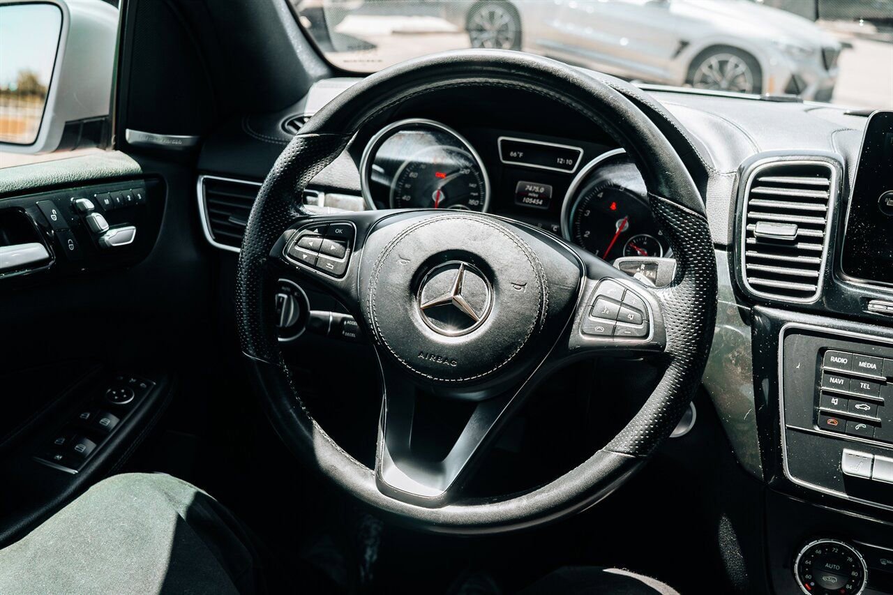 Used 2017 Mercedes-Benz GLS 450 4MATIC image 24