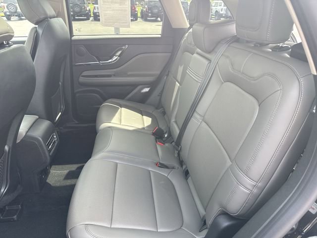 Used 2025 Lincoln Corsair Grand Touring w/ Equipment Group 301A image 27