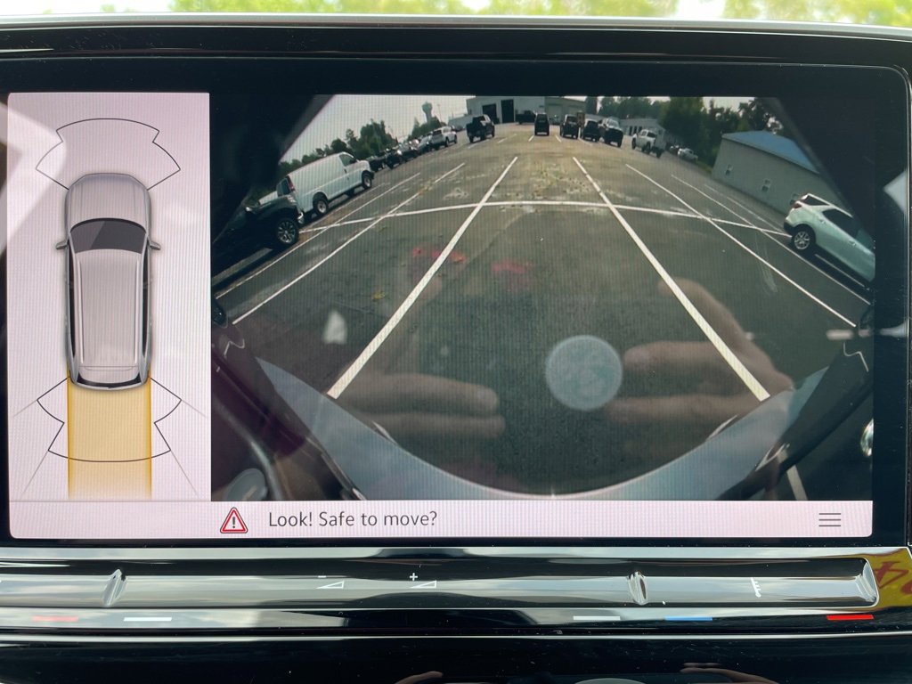 Used 2024 Volkswagen Atlas SE image 35