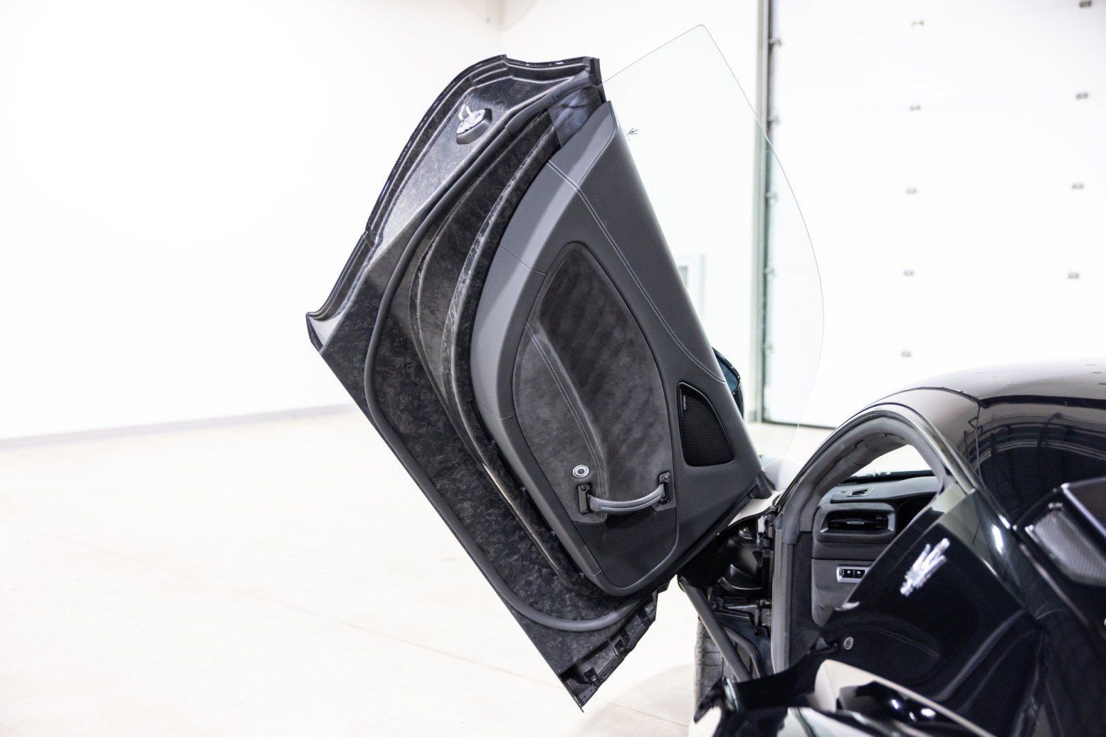 Used 2022 Maserati MC20 Coupe RWD image 28