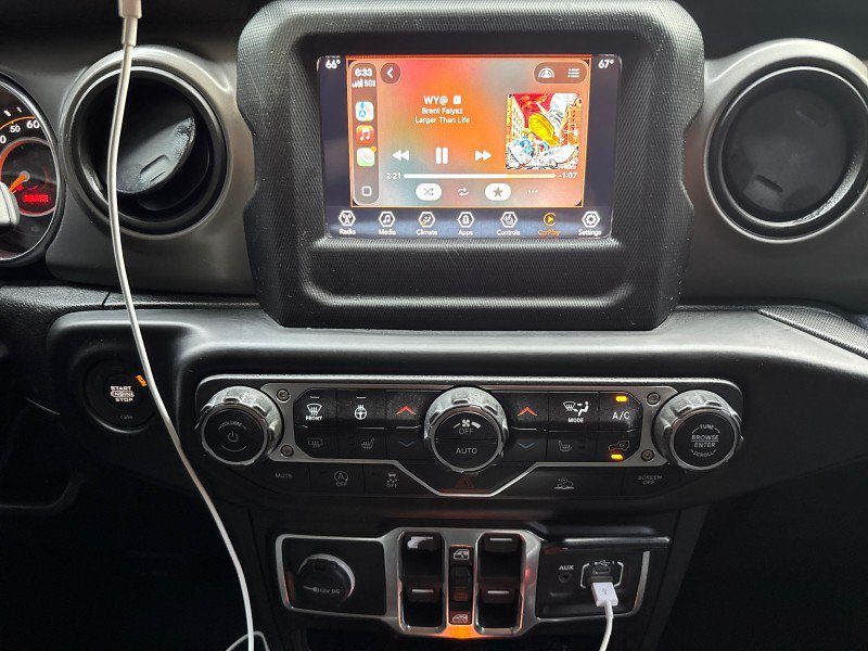 Used 2022 Jeep Gladiator Sport AWD/4WD image 24
