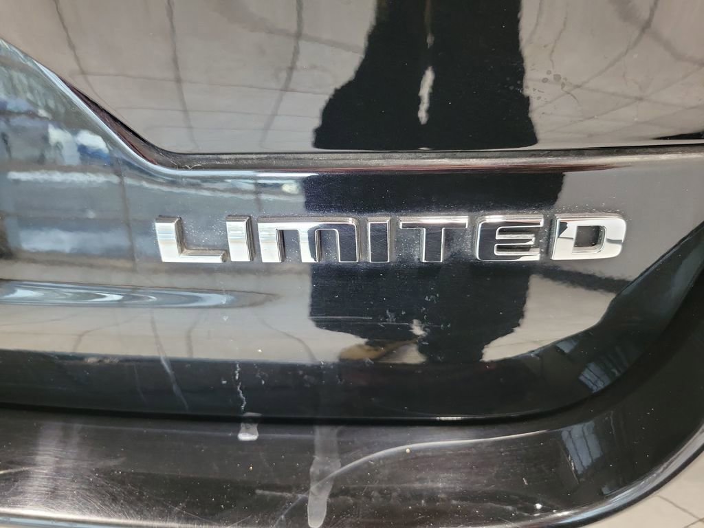 Used 2022 Jeep Grand Cherokee Limited image 13