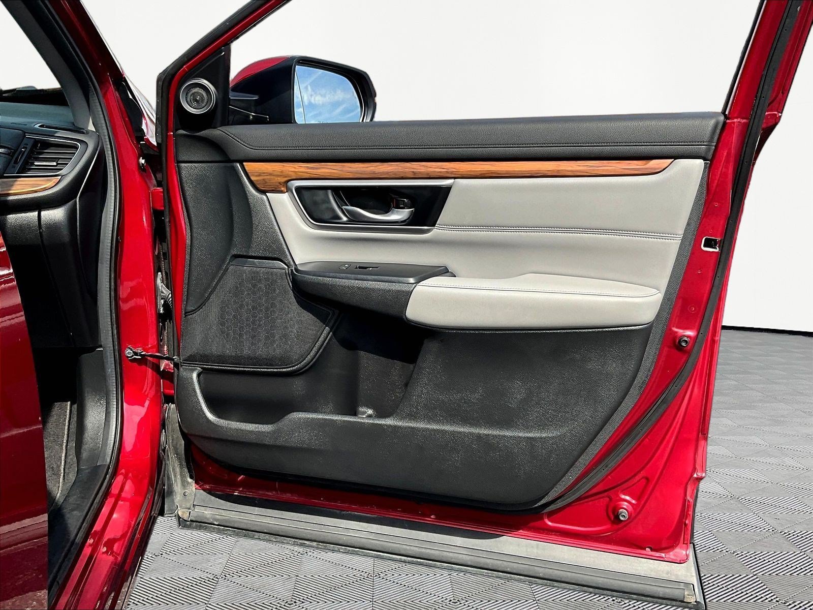 Used 2022 Honda CR-V Touring image 28