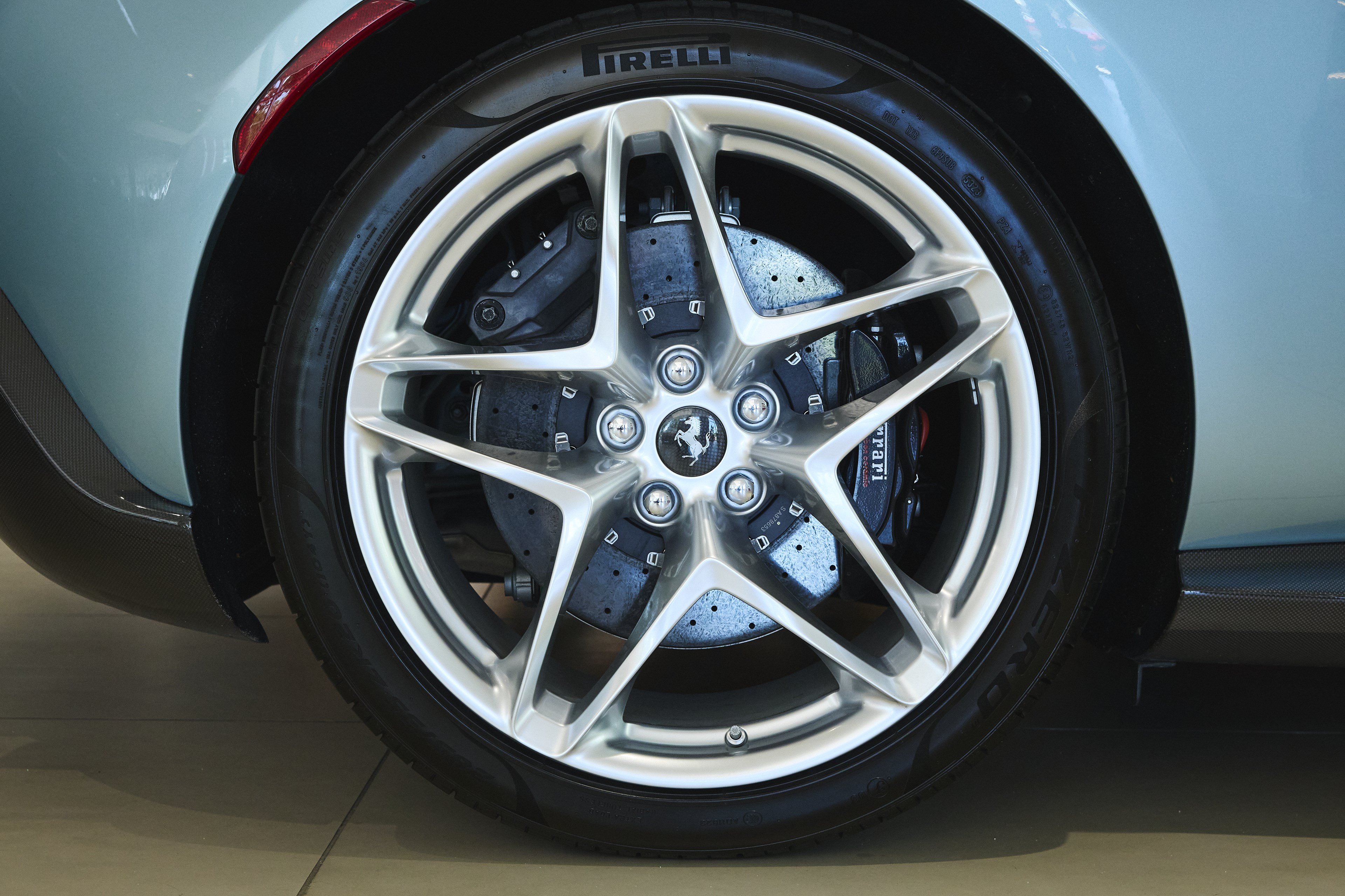 Used 2024 Ferrari Roma Spider RWD image 56