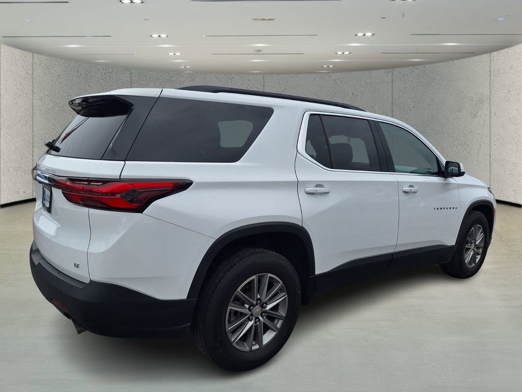 Used 2023 Chevrolet Traverse LT image 5