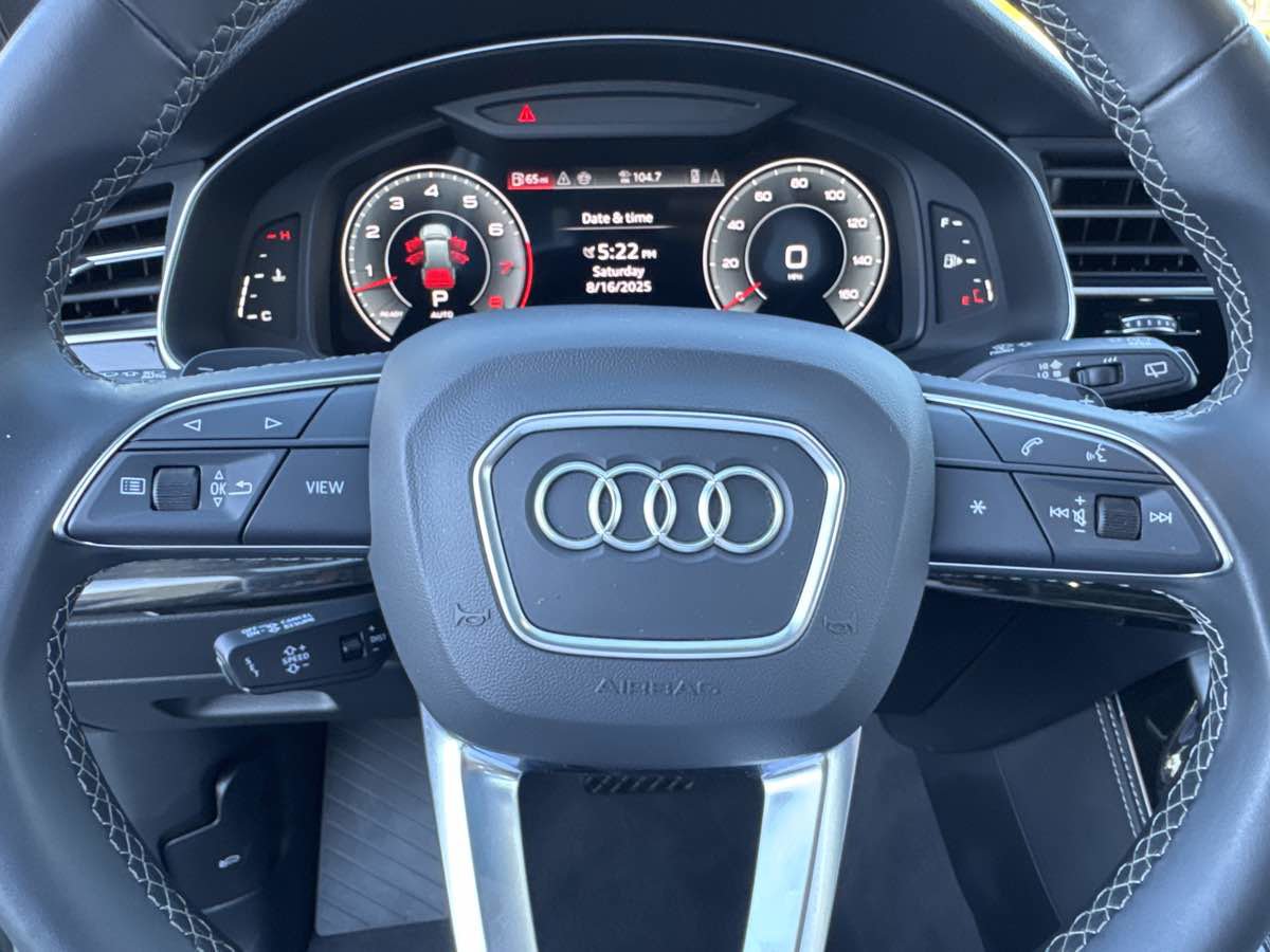 Used 2025 Audi Q7 Premium Plus image 43