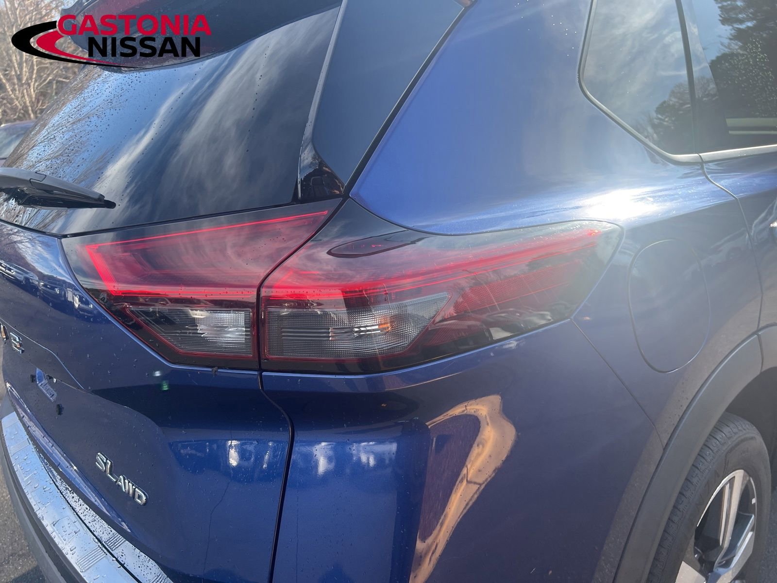 Used 2021 Nissan Rogue SL image 11