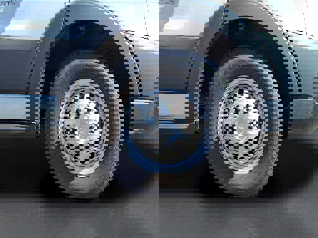 Used 2021 Ford Transit 350 DRW w/ Exterior Upgrade Package image 7