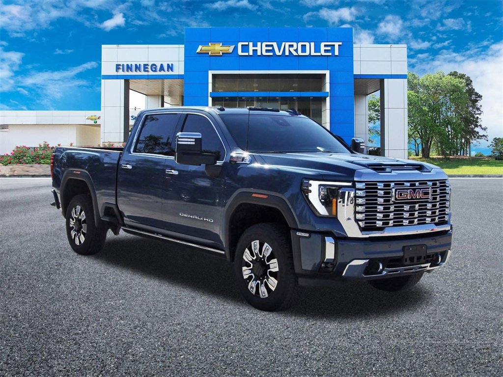 Used 2024 GMC Sierra 2500 Denali w/ Denali Reserve Package image 9