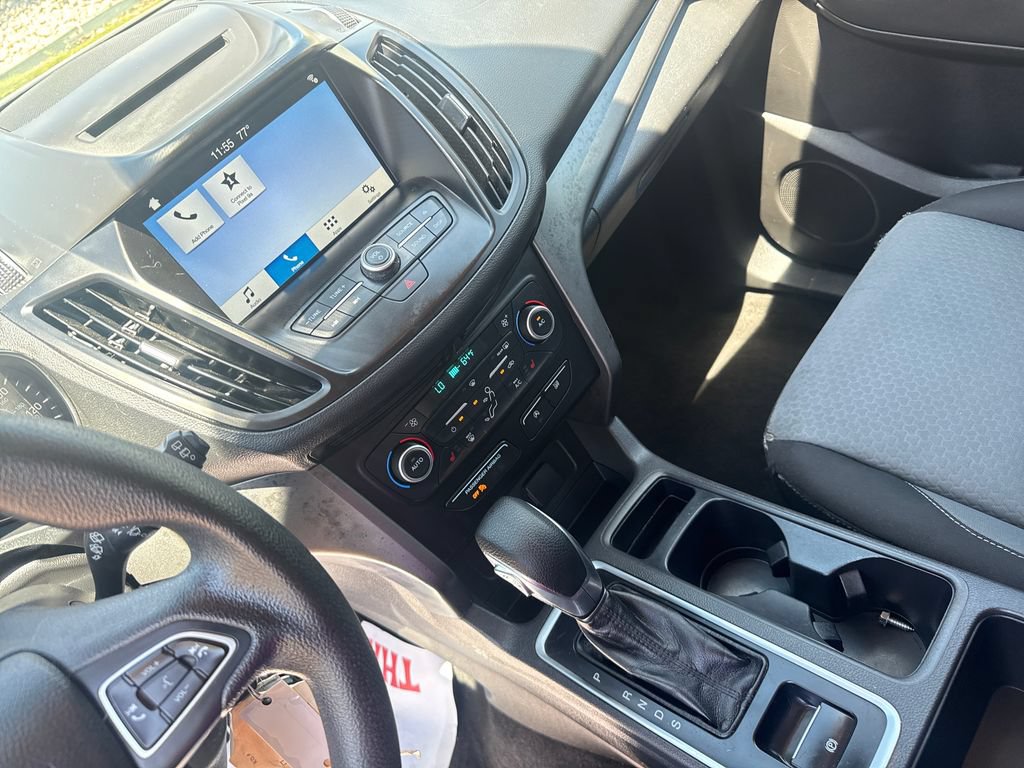 Used 2018 Ford Escape SE w/ SE Sync 3 Package AWD/4WD image 16