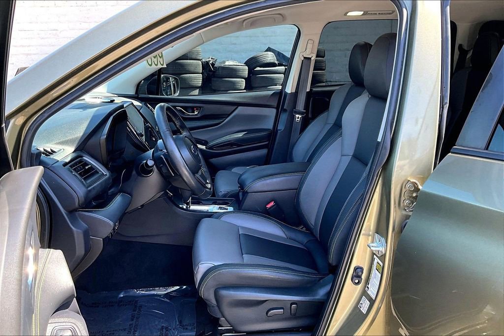 Used 2023 Subaru Ascent Onyx Edition AWD/4WD image 14