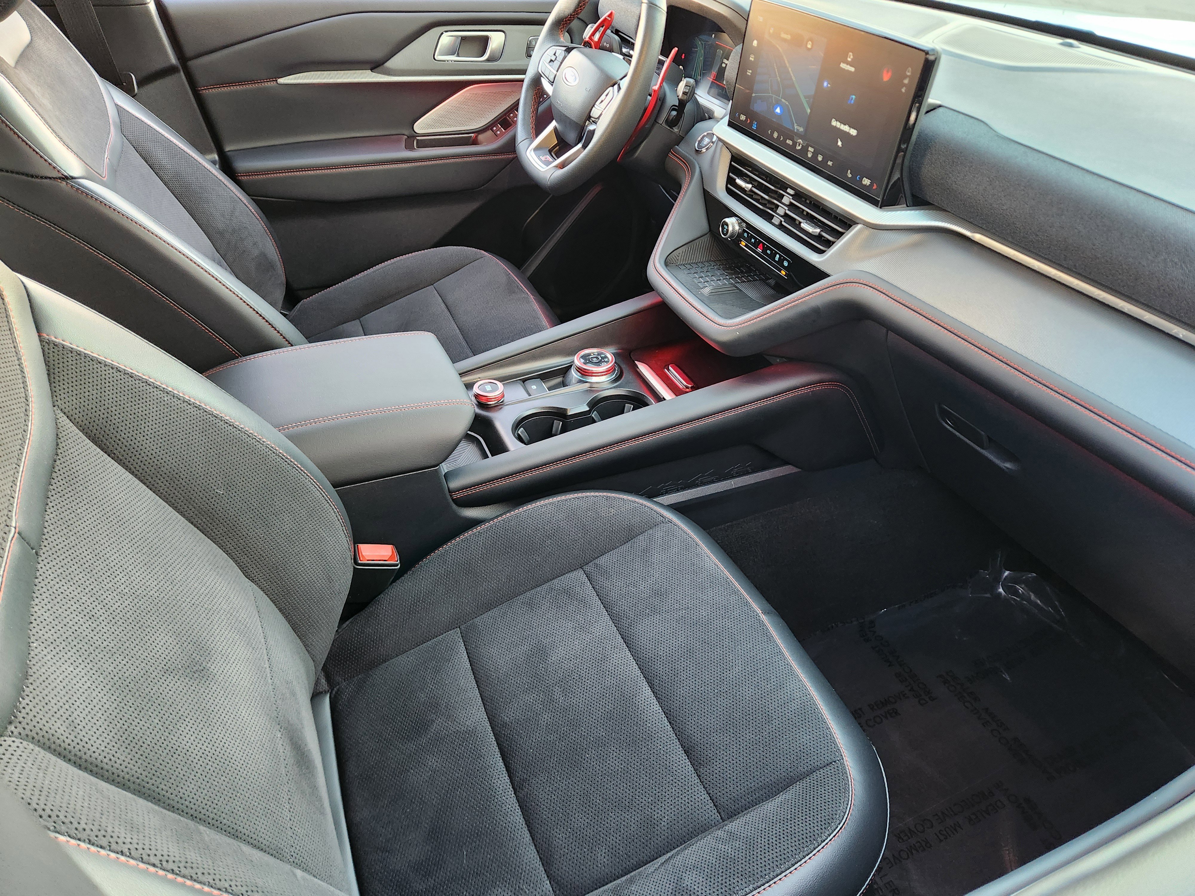 Used 2025 Ford Explorer ST w/ Sun And Sound Package image 14