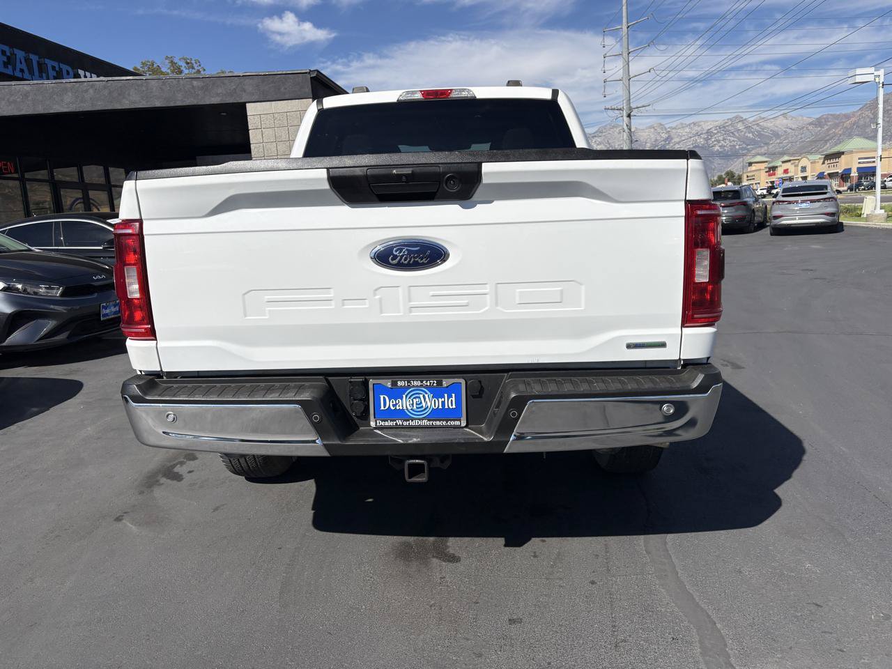 Used 2021 Ford F150 XLT w/ Trailer Tow Package AWD/4WD image 6