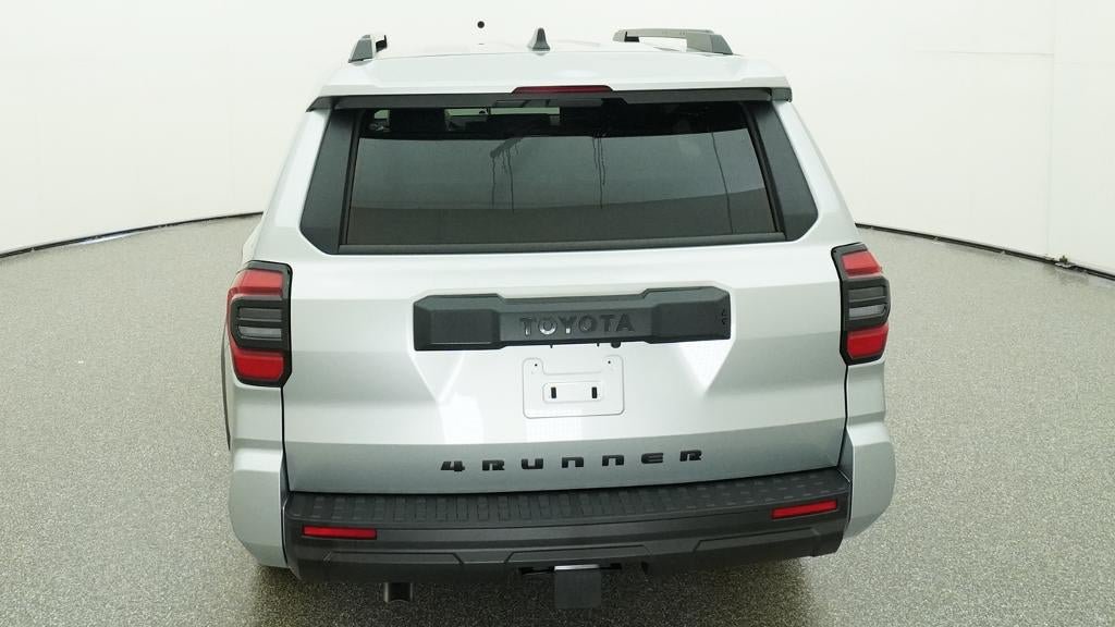 New 2026 Toyota 4Runner SR5 AWD/4WD image 7