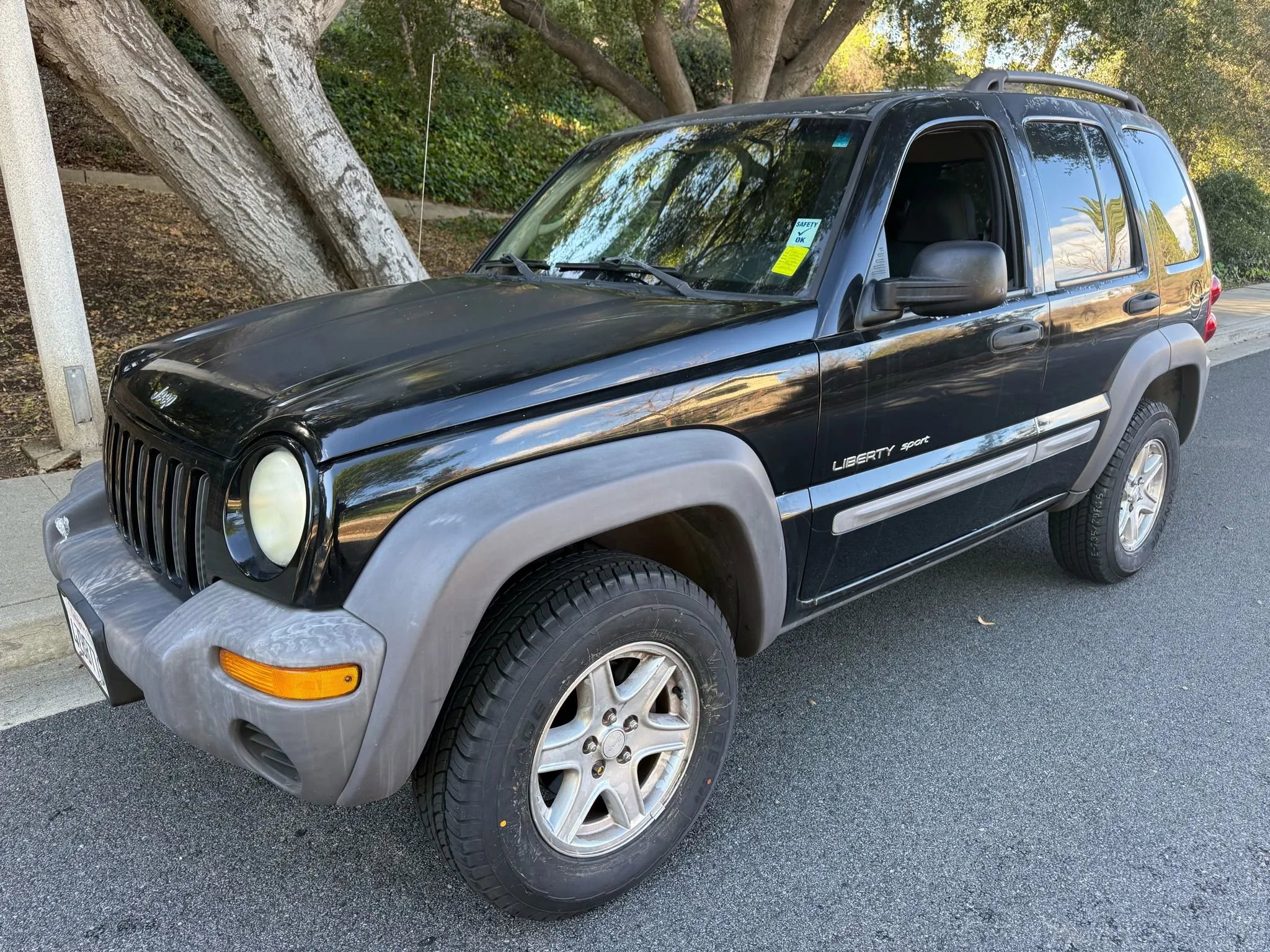 Used 2002 Jeep Liberty Sport RWD image 1