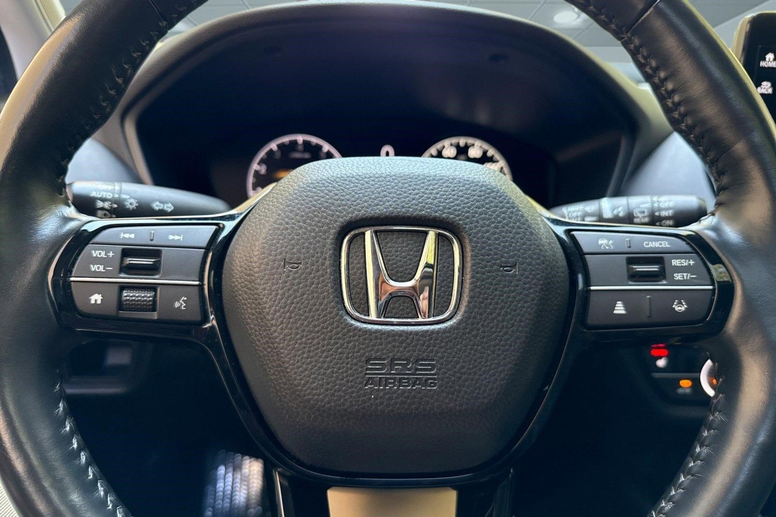 Used 2023 Honda HR-V EX-L image 16