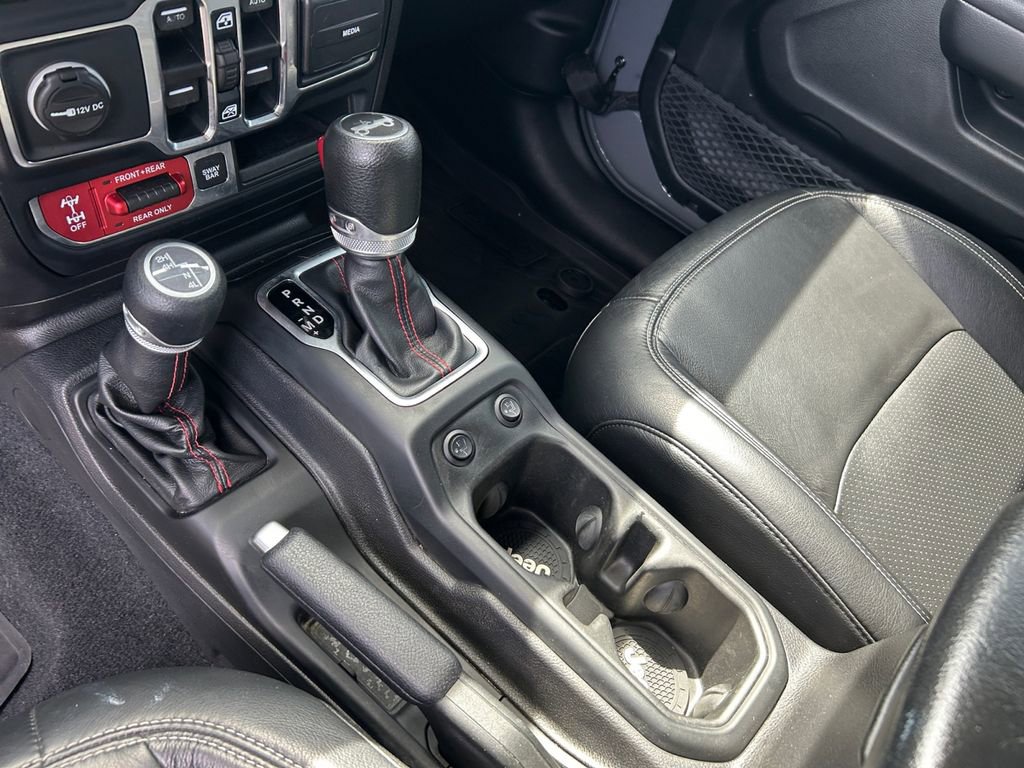 Used 2018 Jeep Wrangler Unlimited Rubicon AWD/4WD image 19