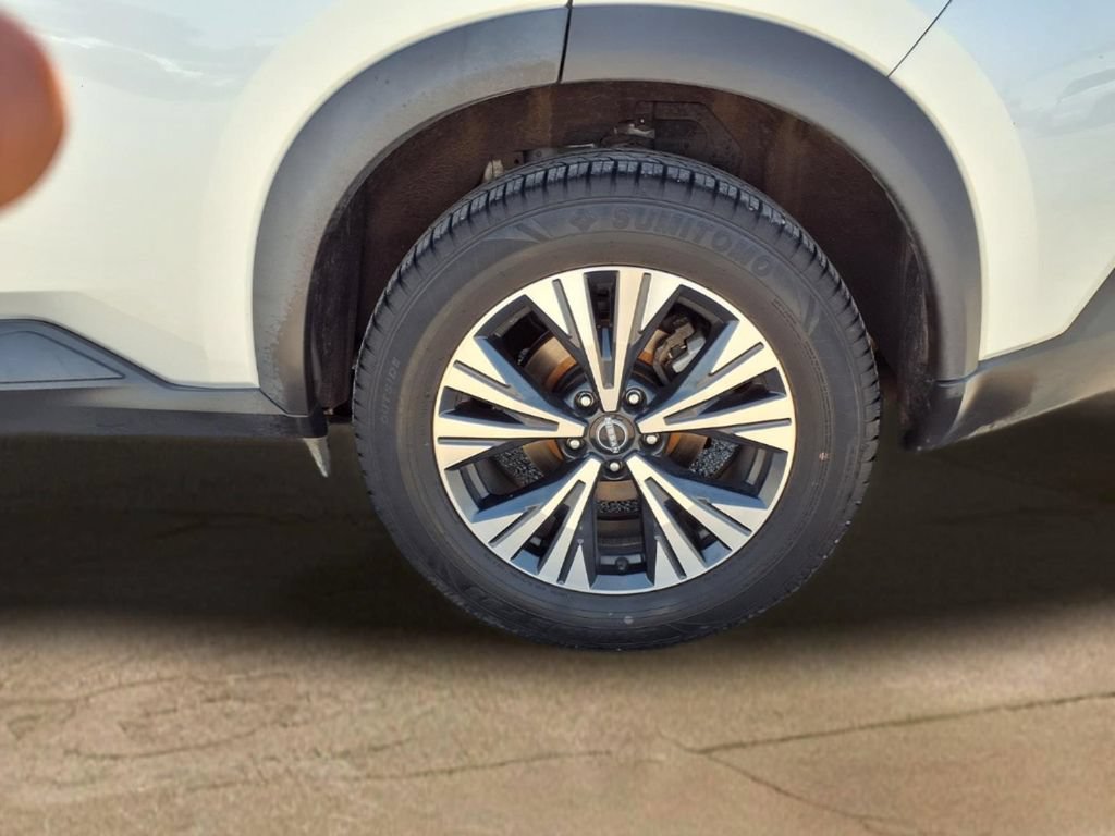 Used 2023 Nissan Rogue SV FWD image 24