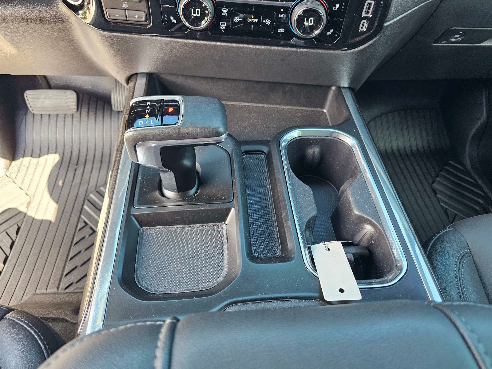 Used 2026 Chevrolet Silverado 1500 LT Trail Boss w/ Convenience Package II AWD/4WD image 25