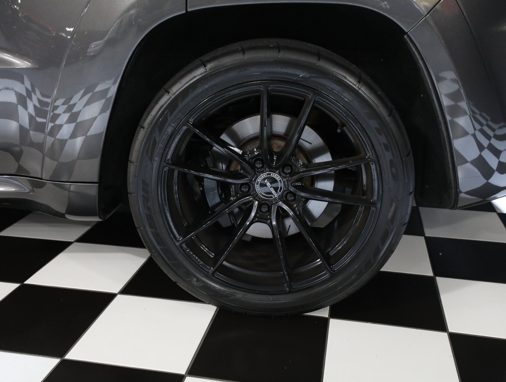Used 2019 Jeep Grand Cherokee SRT AWD/4WD image 30
