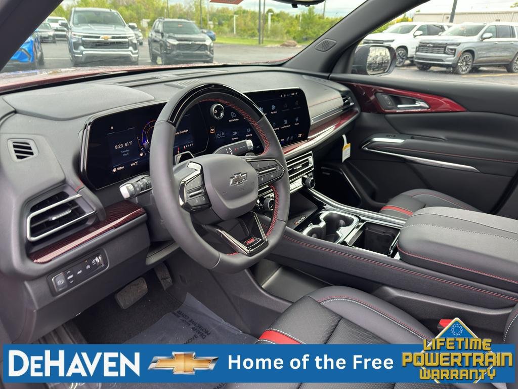 New 2026 Chevrolet Traverse RS w/ LPO, Floor Liner Package AWD/4WD image 9