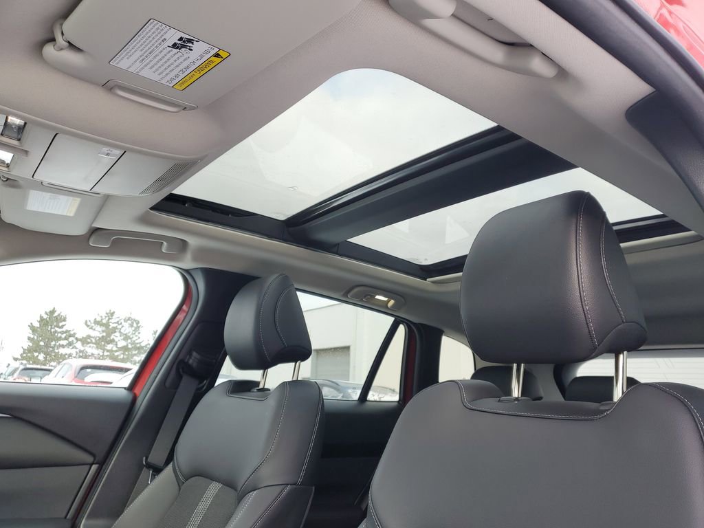 Used 2025 MAZDA CX-50 AWD 2.5 S w/ Weather Package image 12