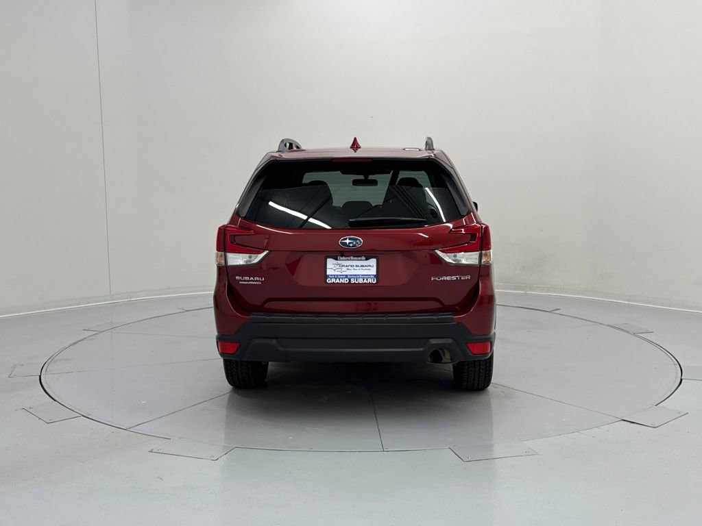 Certified 2022 Subaru Forester Premium image 5