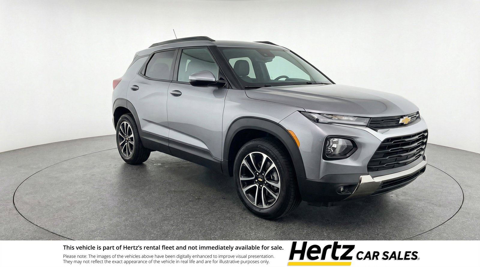 Used 2025 Chevrolet TrailBlazer LT w/ Driver Confidence Package image 1