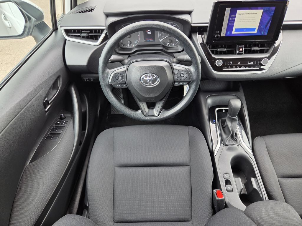 Used 2025 Toyota Corolla LE FWD image 14