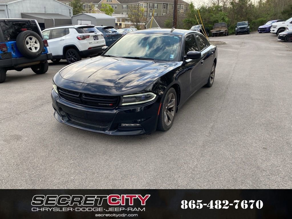 Used 2018 Dodge Charger SXT Plus image 1