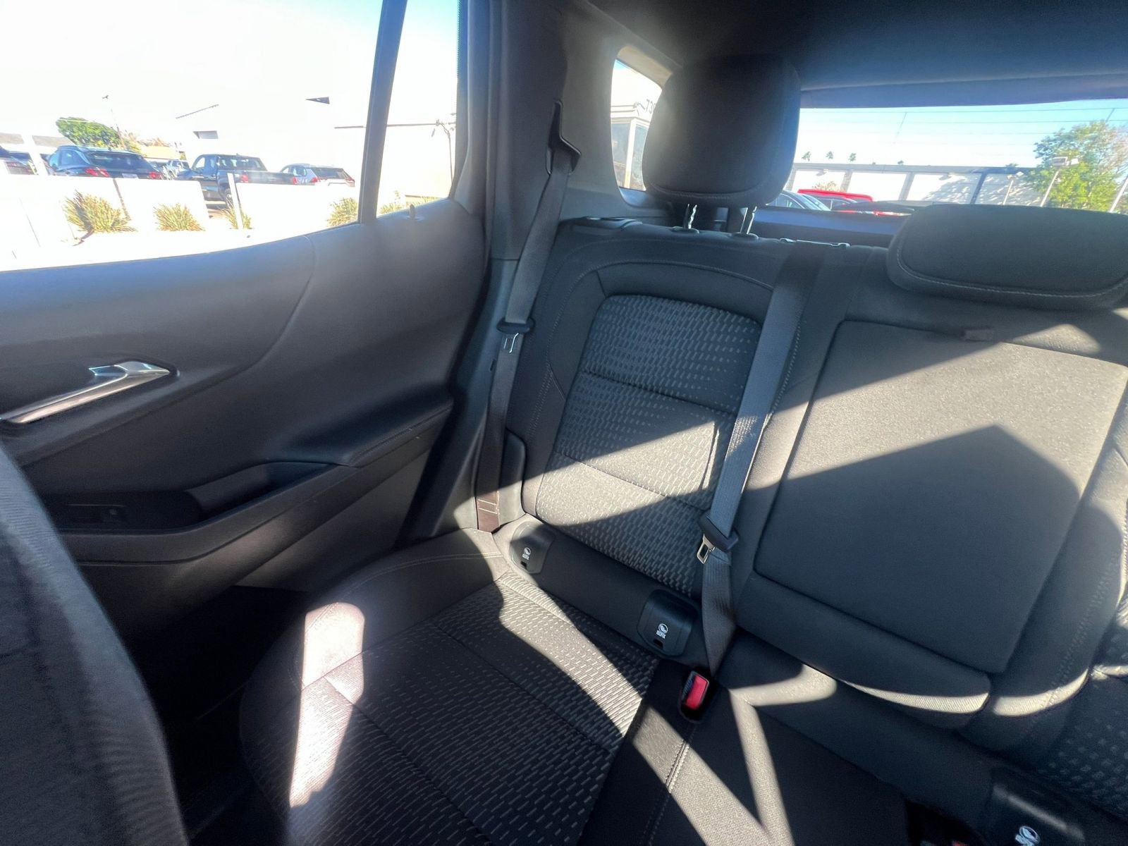 Used 2025 Chevrolet Equinox LT image 39