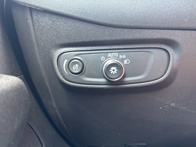 Used 2024 Chevrolet Equinox LS image 13
