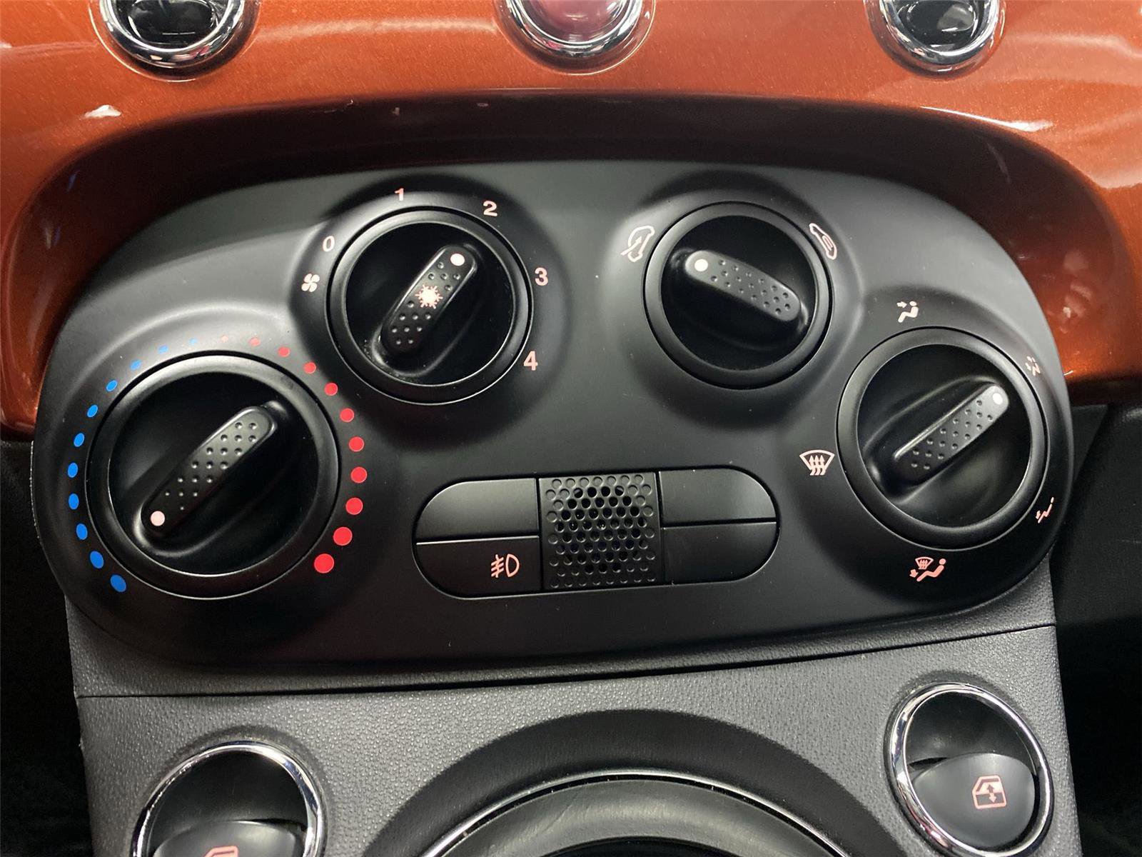 Used 2013 FIAT 500 Sport FWD image 25