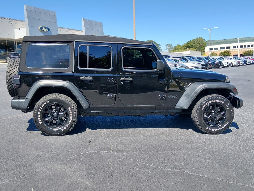 Used 2021 Jeep Wrangler Unlimited Sport AWD/4WD image 3