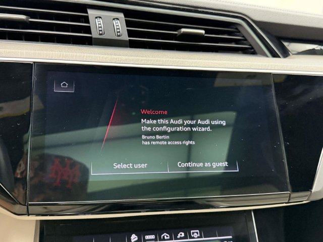 Used 2024 Audi Q8 e-tron Premium Plus w/ Premium Plus Package AWD/4WD image 28