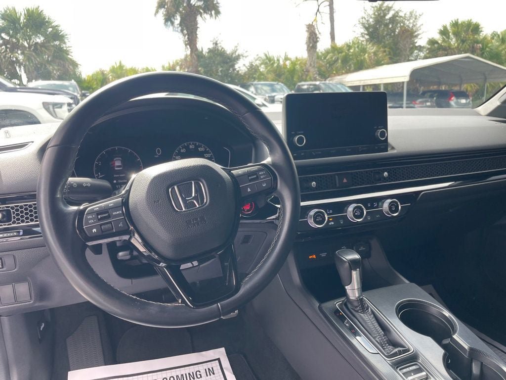 Used 2022 Honda Civic Sport image 13