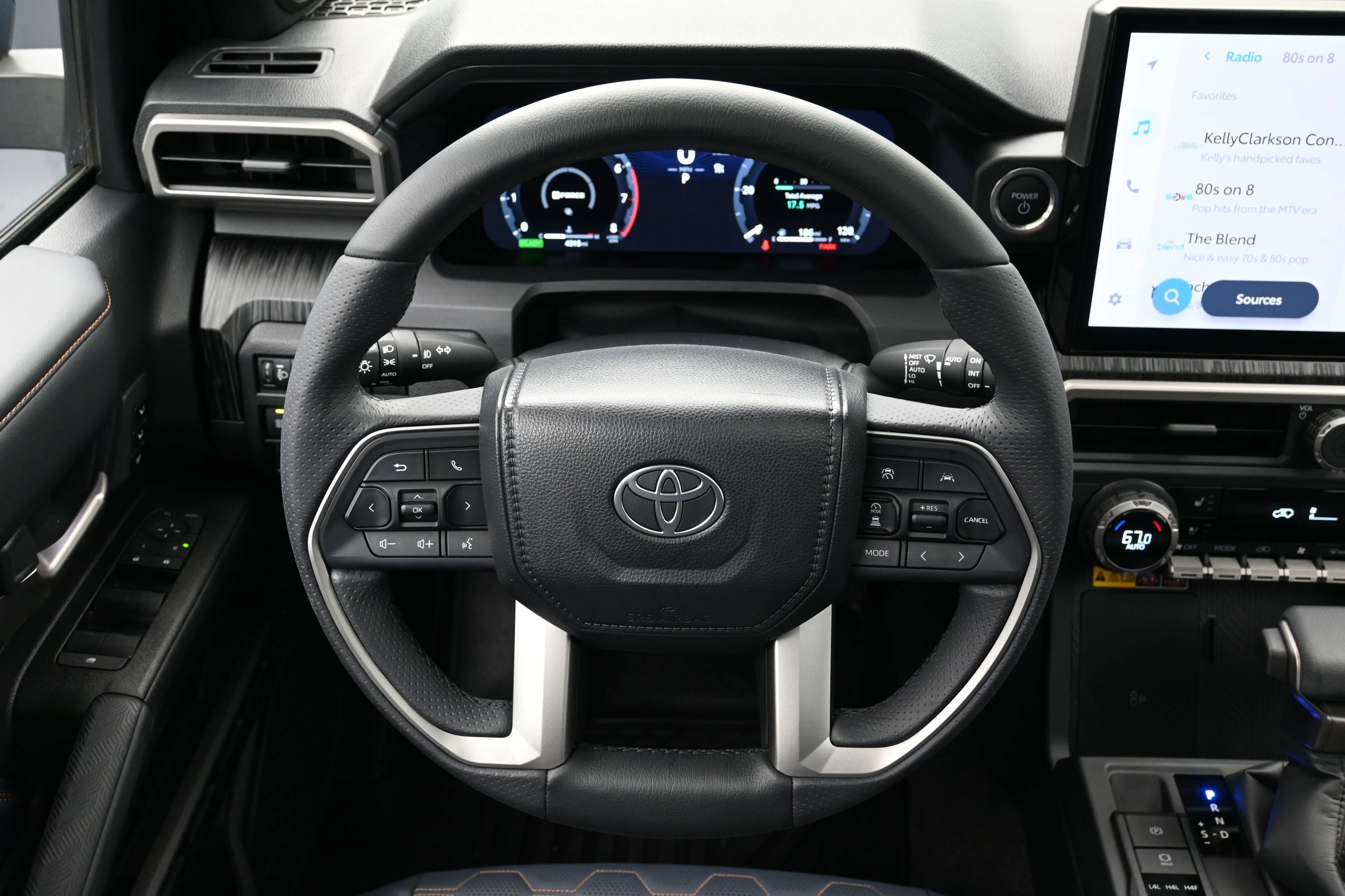 Used 2026 Toyota 4Runner Platinum AWD/4WD image 15
