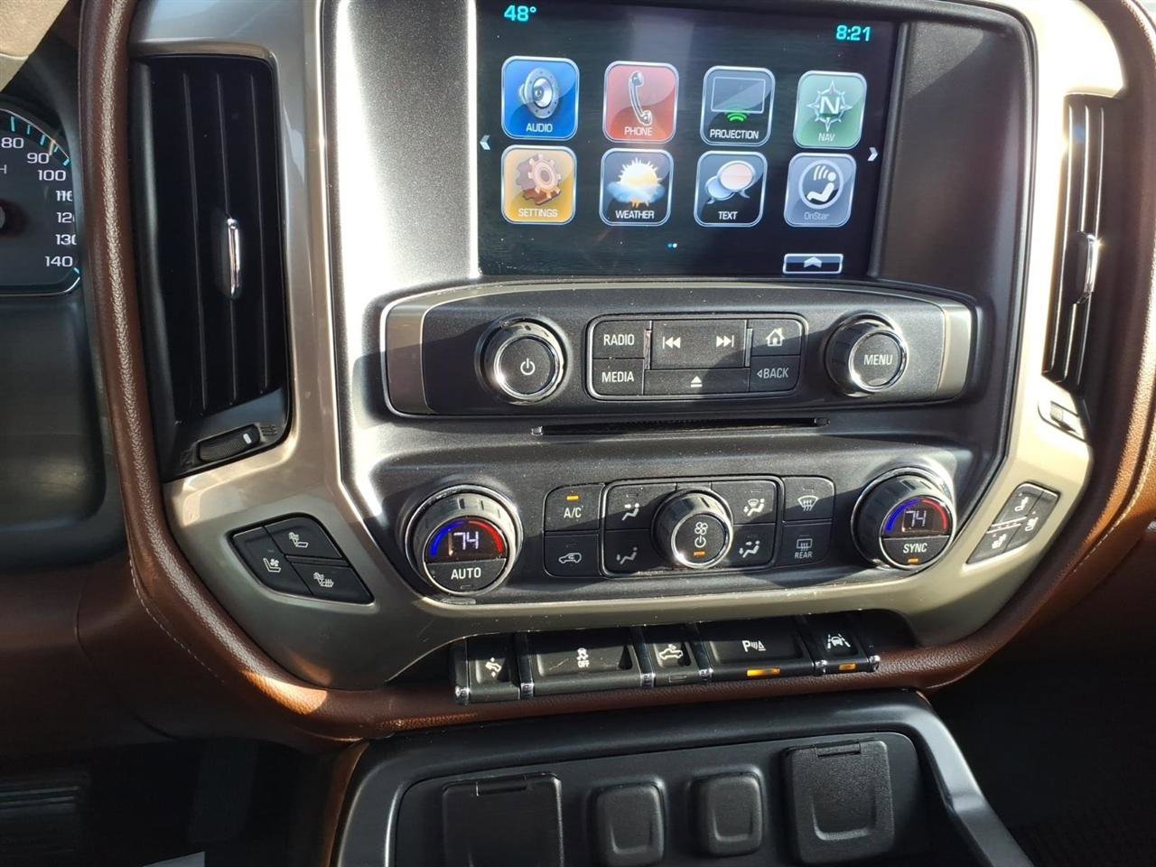 Used 2018 Chevrolet Silverado 1500 High Country image 17