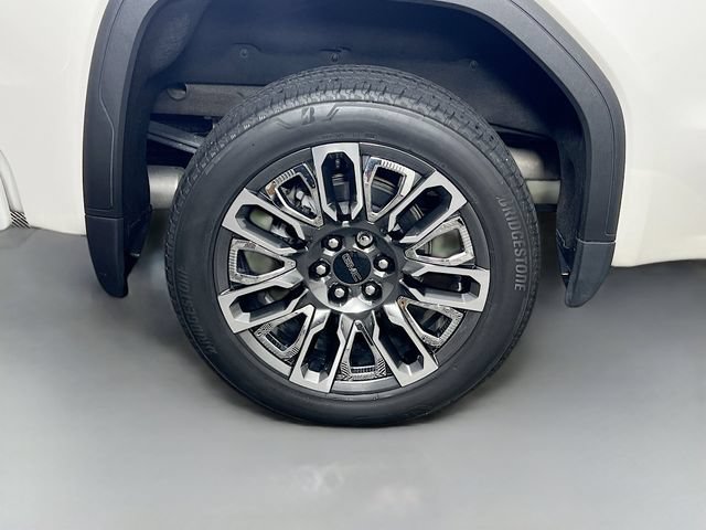 Used 2023 GMC Sierra 1500 Denali Ultimate AWD/4WD image 39