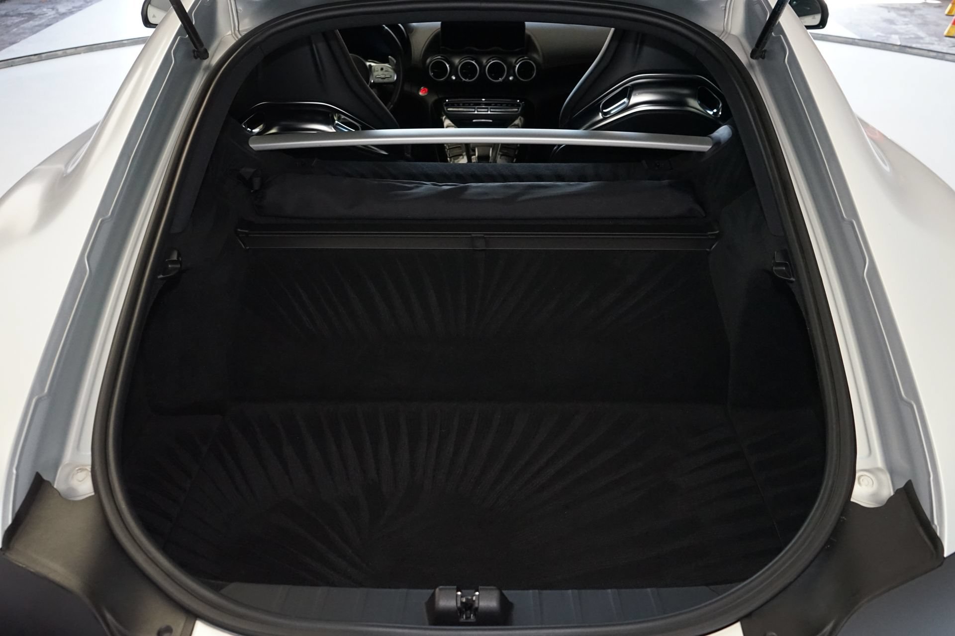 Used 2020 Mercedes-Benz AMG GT Coupe w/ AMG Aerodynamic Package (DC3) image 27