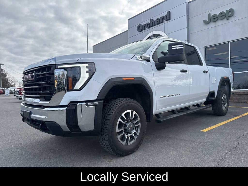 Used 2025 GMC Sierra 3500 Pro AWD/4WD image 8