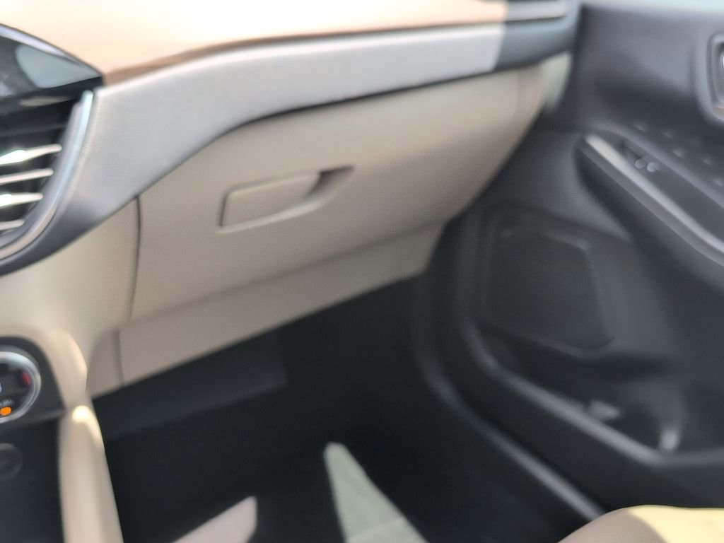 Certified 2020 Ford Escape Titanium image 23